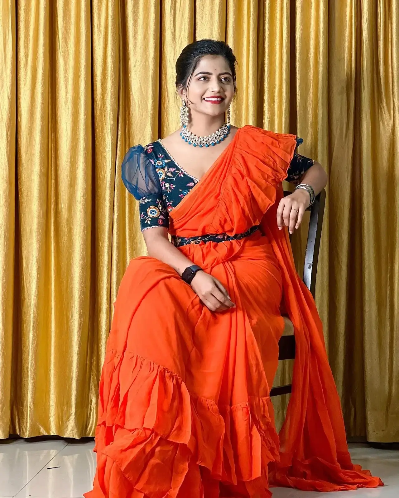 INDIAN TV ACTRESS SHIVA JYOTHI STILLS IN TRADITIONAL ORANGE SAREE 7